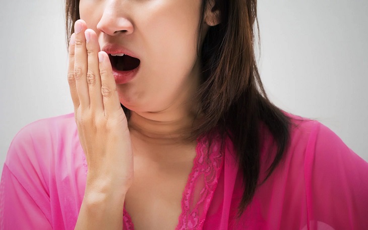 Ợ nóng là một trong những dấu hiệu của bệnh tim